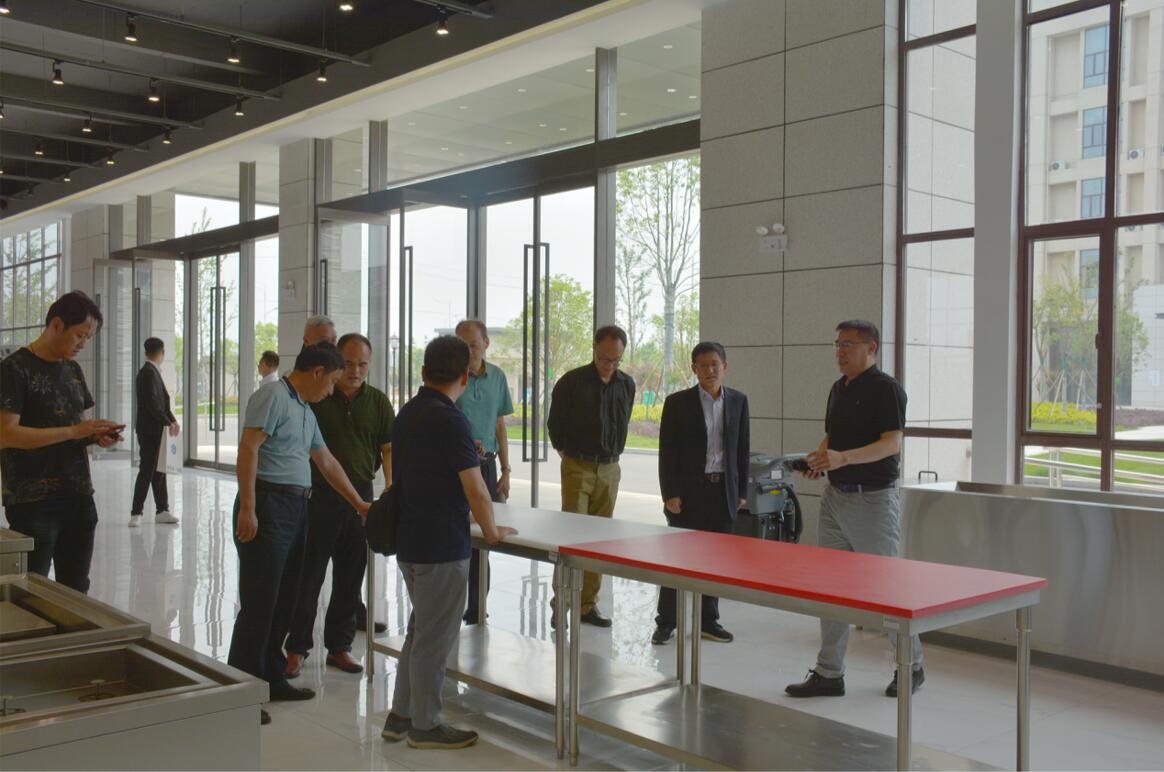 熊猫体育集团邀请湖北省学：笄谖幕ㄉ柘殖⊥平岵位岢稍辈喂壑傅脊ぷ