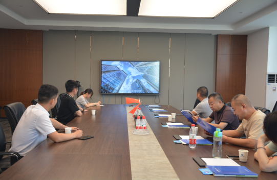 枣阳市市场监督管理局吴局长一行莅临湖北熊猫体育集团 考察指导工作